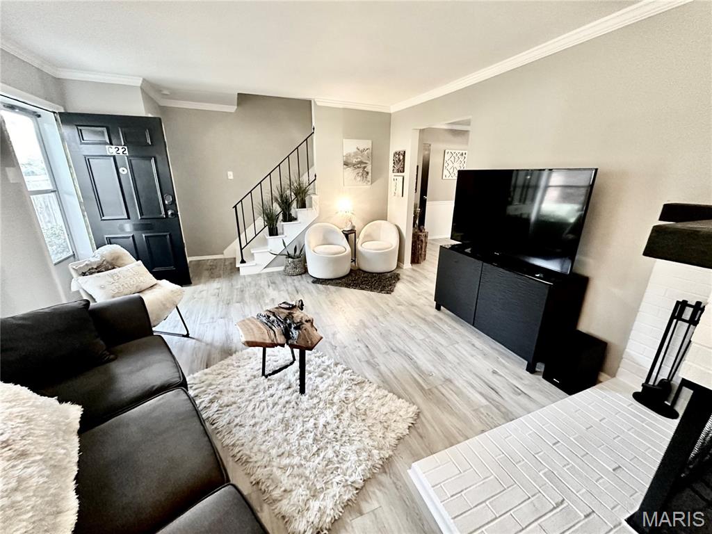 1041 N Clay Avenue Unit: C1 G9