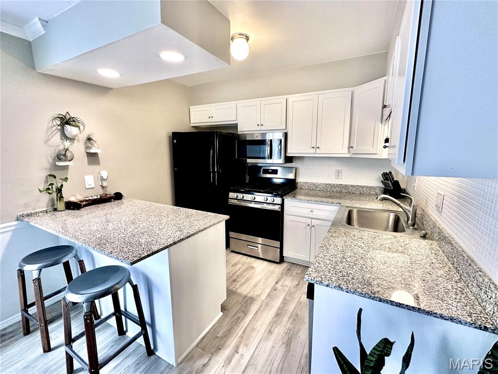 1041 N Clay Avenue Unit: C1 G9