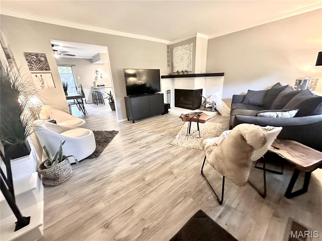 1041 N Clay Avenue Unit: C1 G9