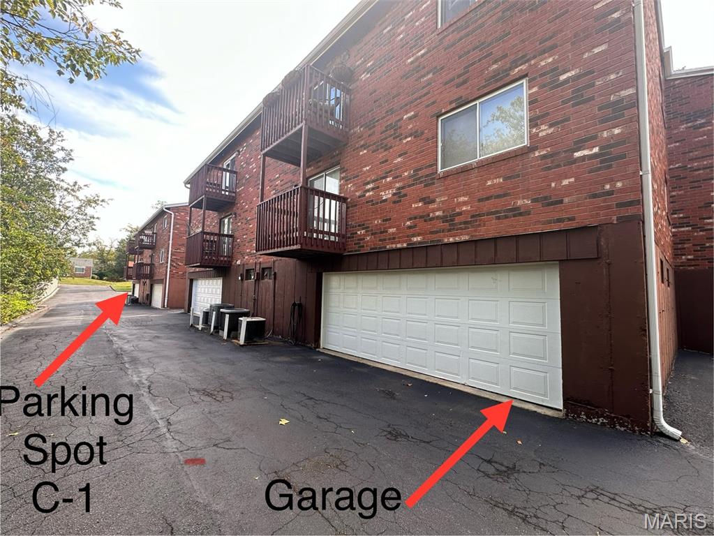 1041 N Clay Avenue Unit: C1 G9