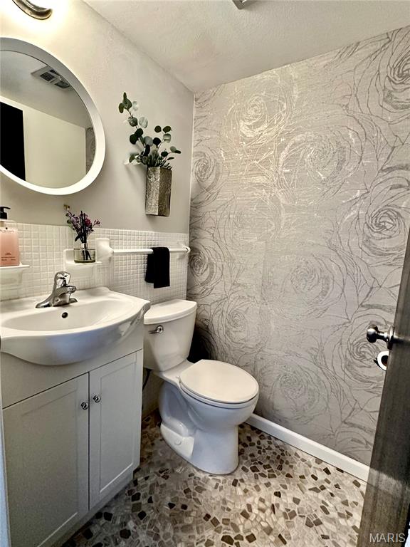 1041 N Clay Avenue Unit: C1 G9