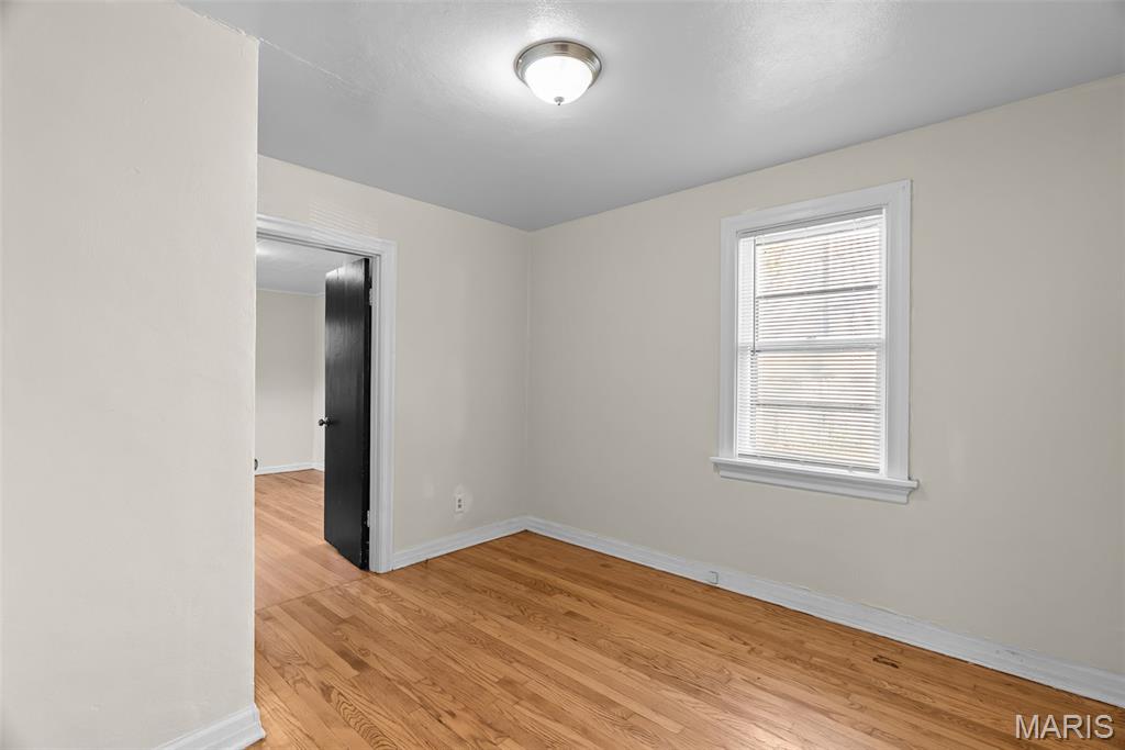 10045 Dorothy Avenue