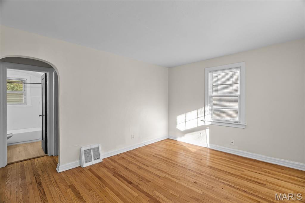 10045 Dorothy Avenue