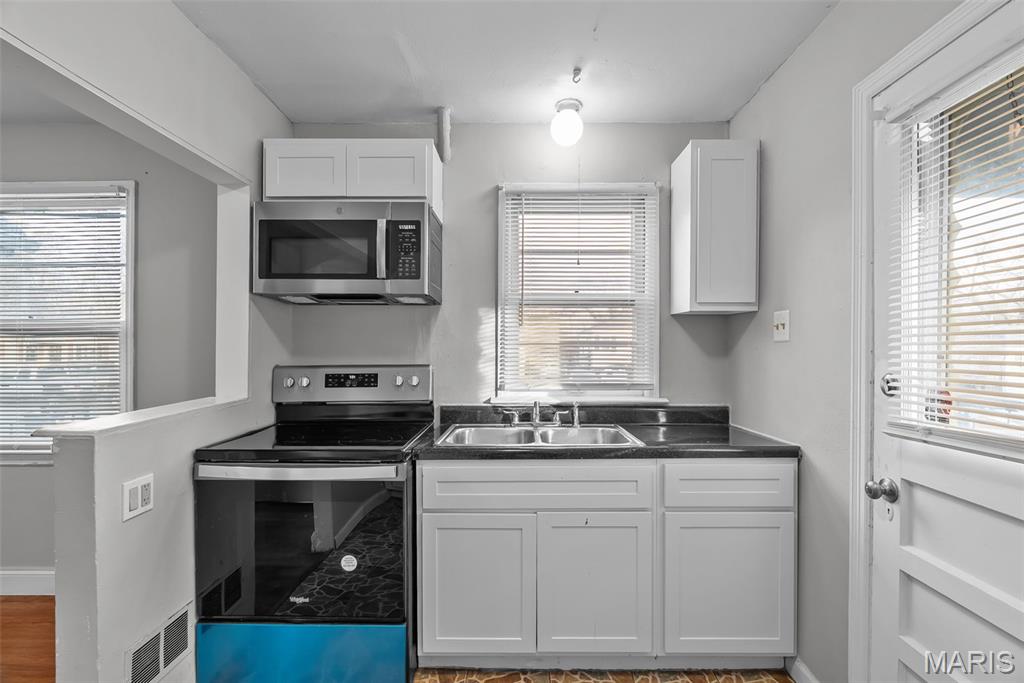 10175 Cloverdale Drive