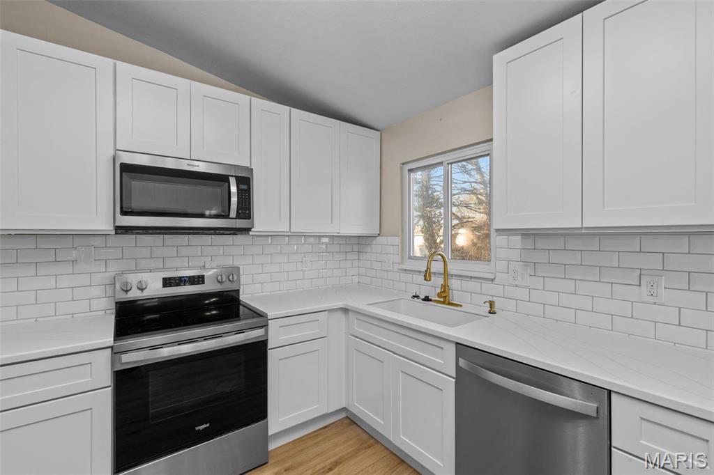 2345 Hummingbird Drive