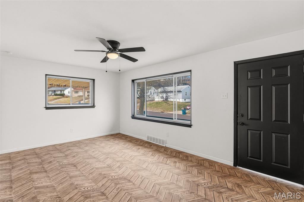 5544 Sapphire Avenue