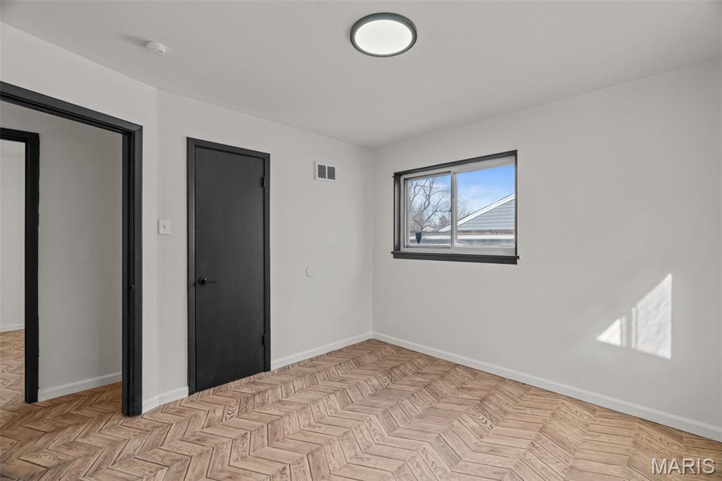 5544 Sapphire Avenue