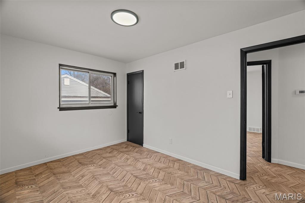 5544 Sapphire Avenue