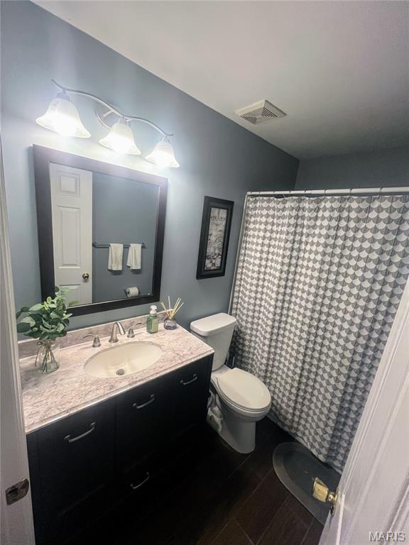 1344 Highland Oaks Drive Unit: A