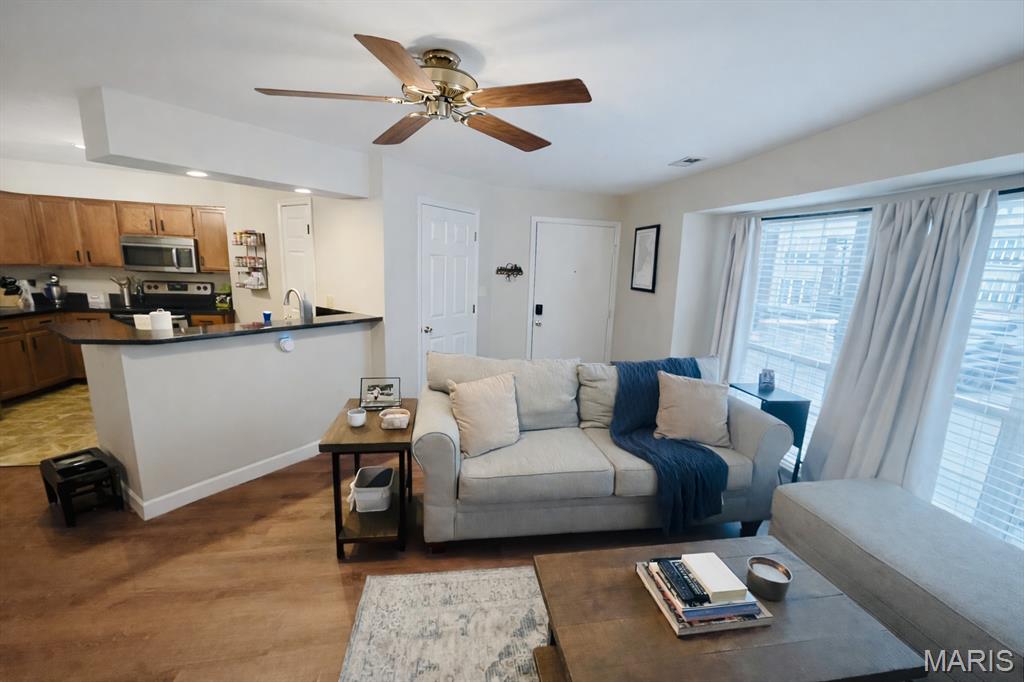 1344 Highland Oaks Drive Unit: A