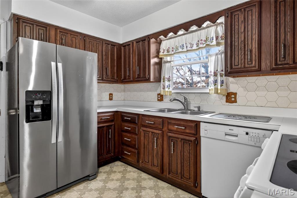 1508 Saint Francois Road