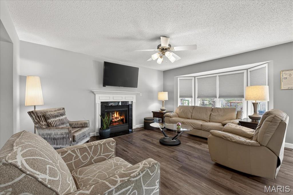 198 Maggie Kate Court Unit: 2132A