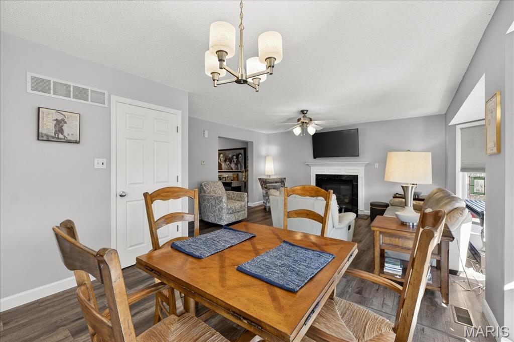 198 Maggie Kate Court Unit: 2132A