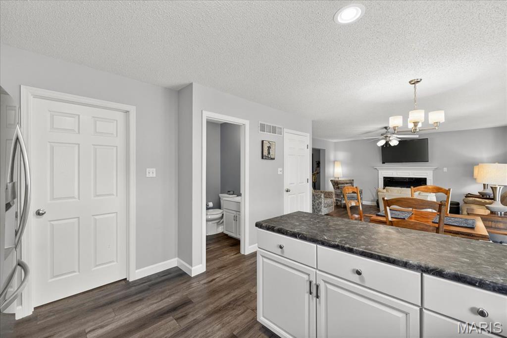 198 Maggie Kate Court Unit: 2132A