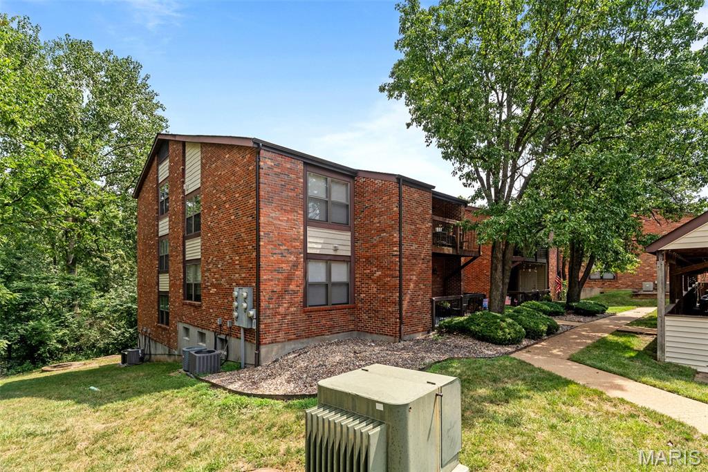 6808 Cottage Grove Lane Unit: I