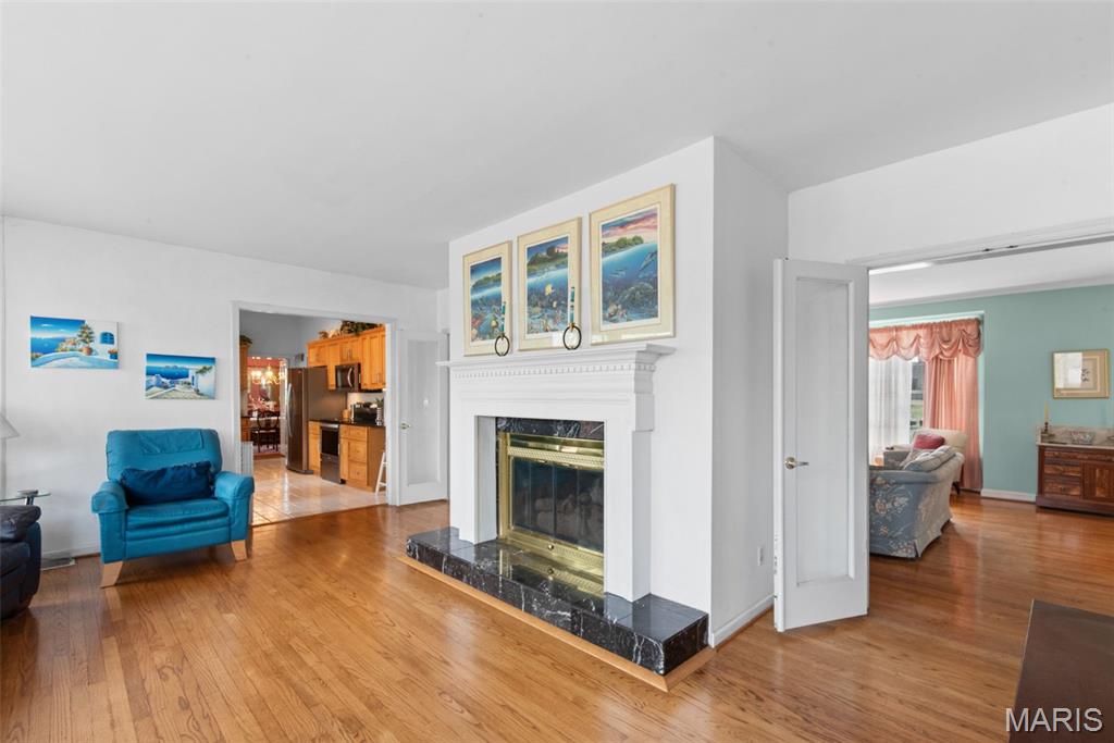 30 Fox Meadows