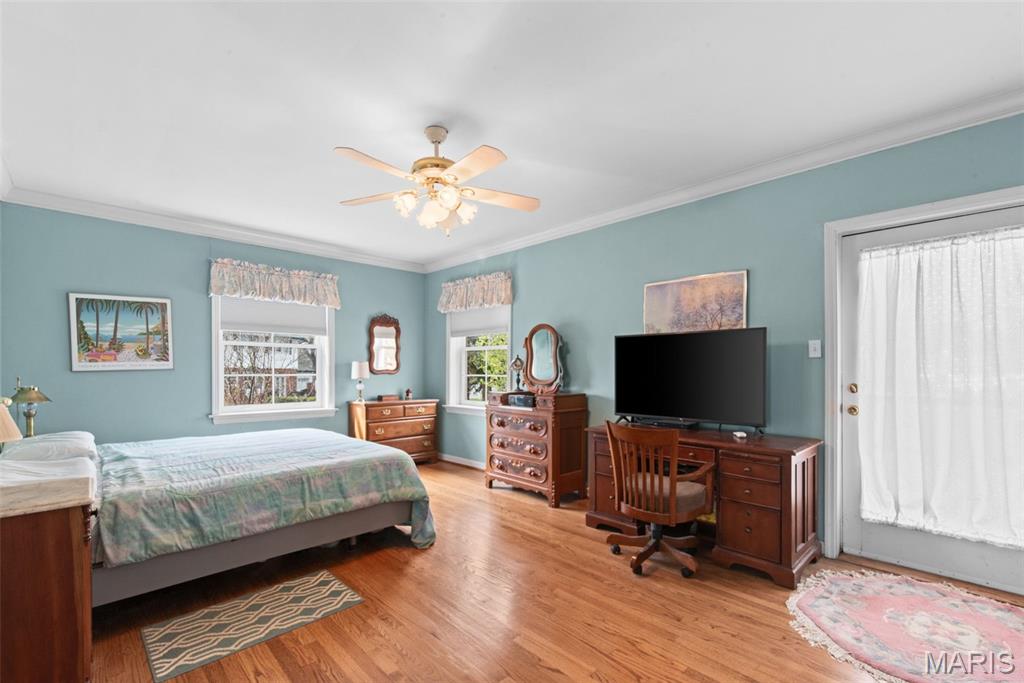 30 Fox Meadows