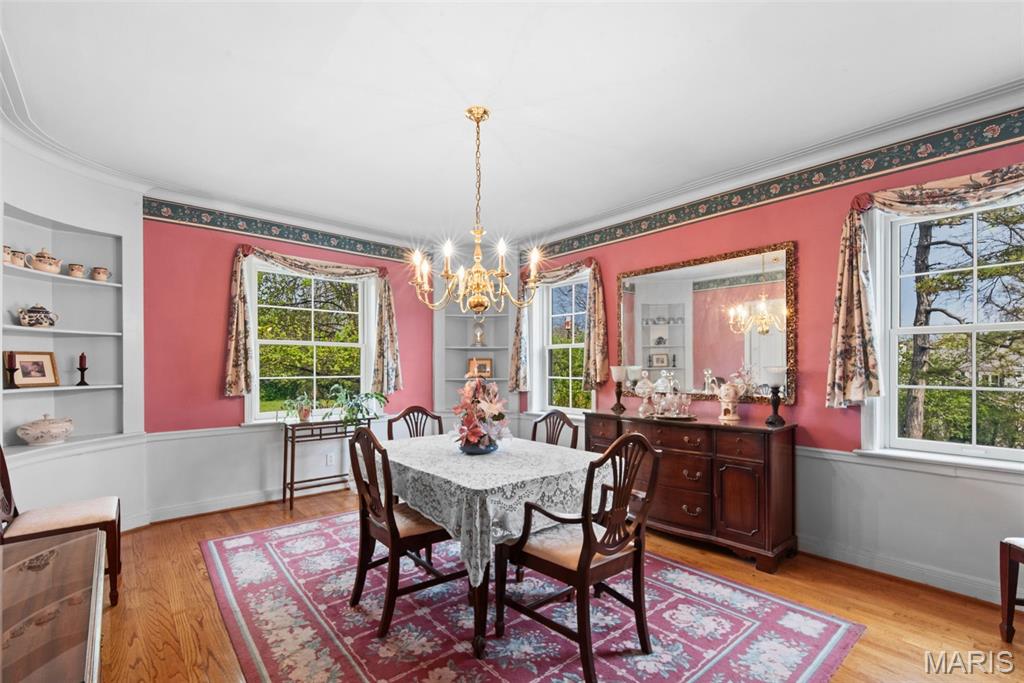 30 Fox Meadows
