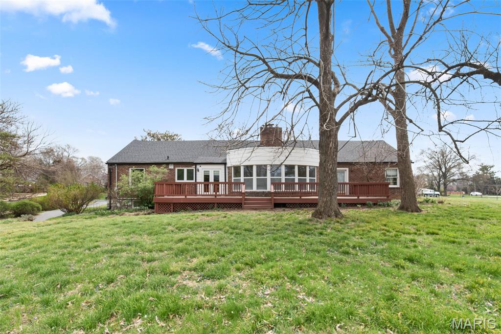 30 Fox Meadows