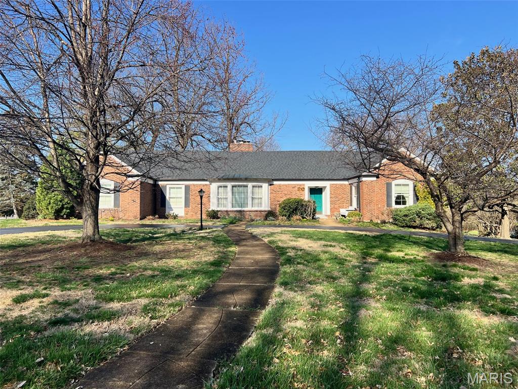 30 Fox Meadows