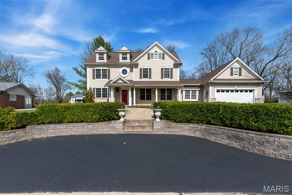 12301 Matthews Lane