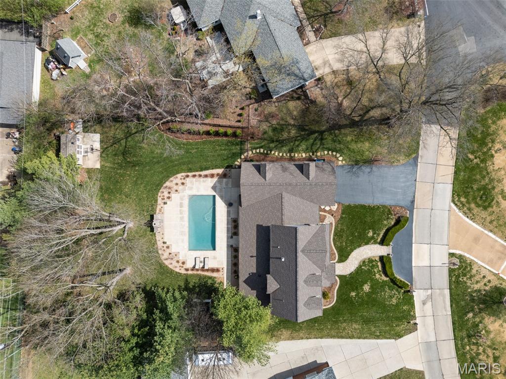 12301 Matthews Lane