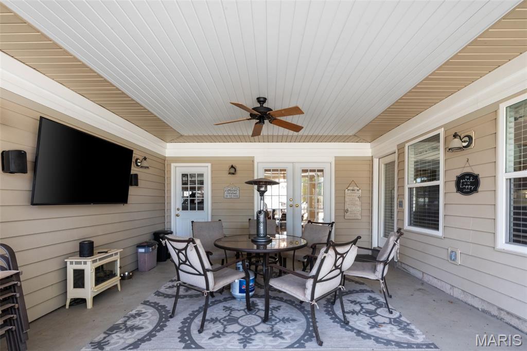 12301 Matthews Lane