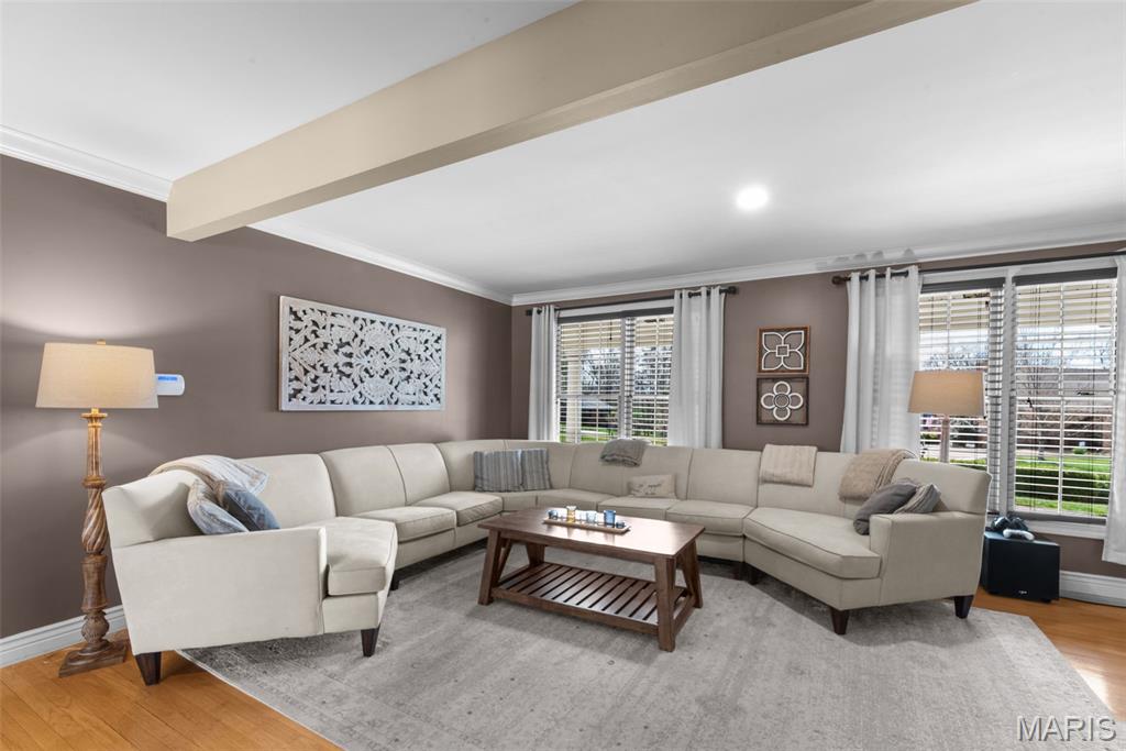 12301 Matthews Lane