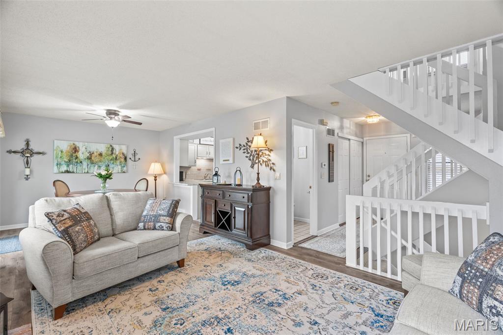 13708 La Conte Court