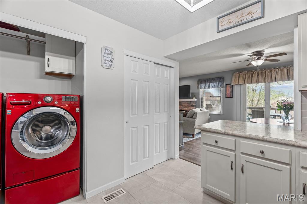 13708 La Conte Court