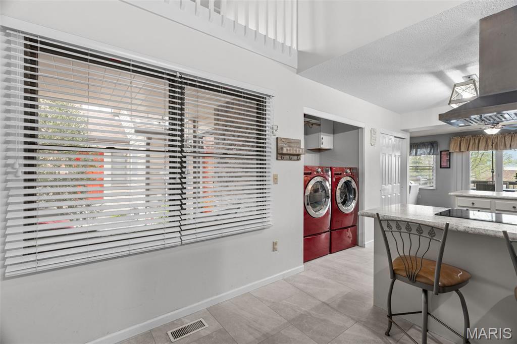 13708 La Conte Court