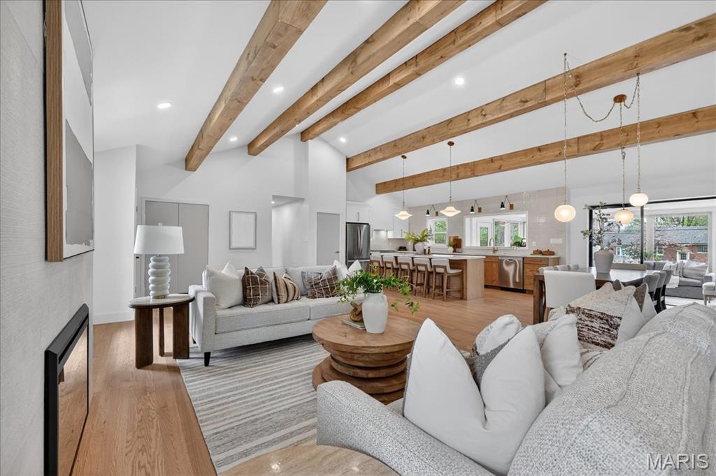 33 Stoneleigh Towers