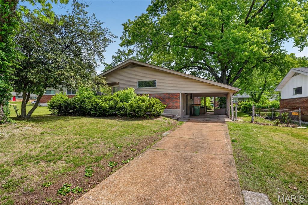9946 Lanier Drive