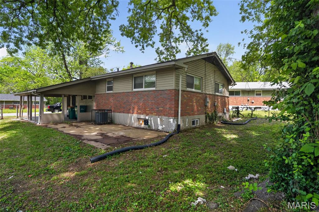 9946 Lanier Drive