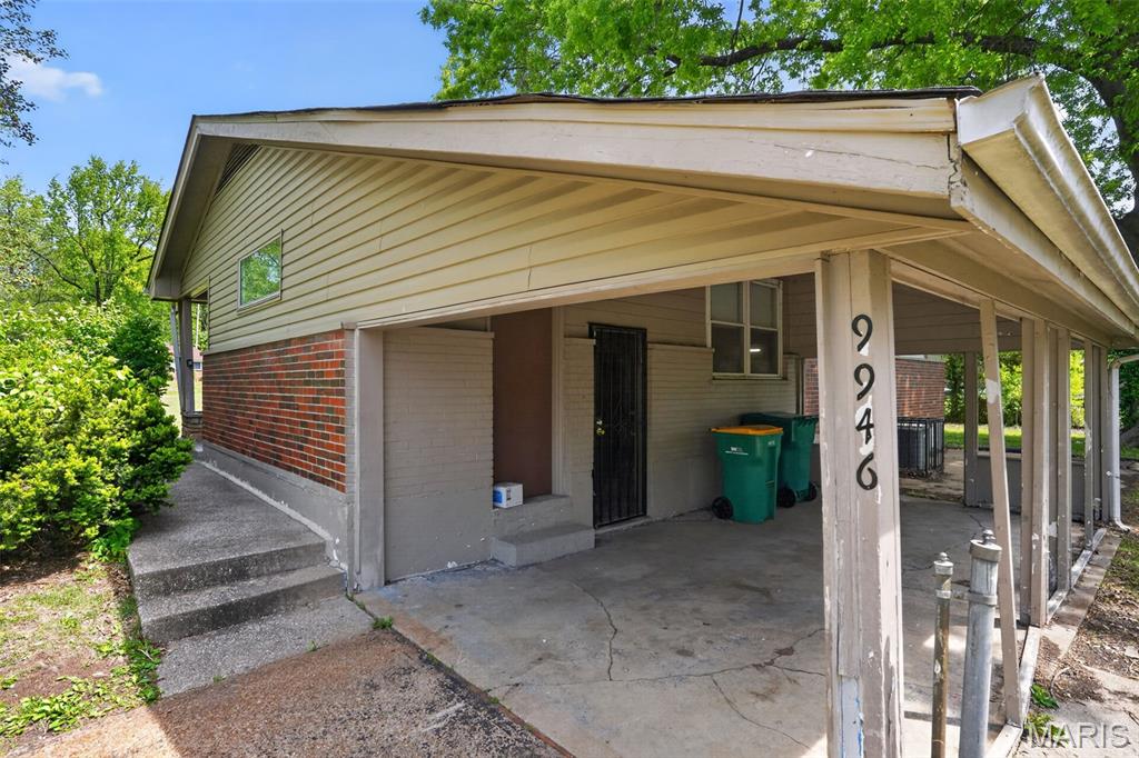 9946 Lanier Drive