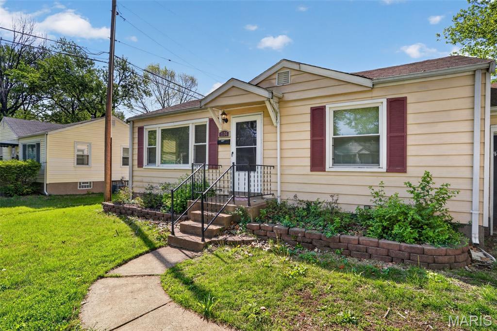 1124 Grenshaw Drive