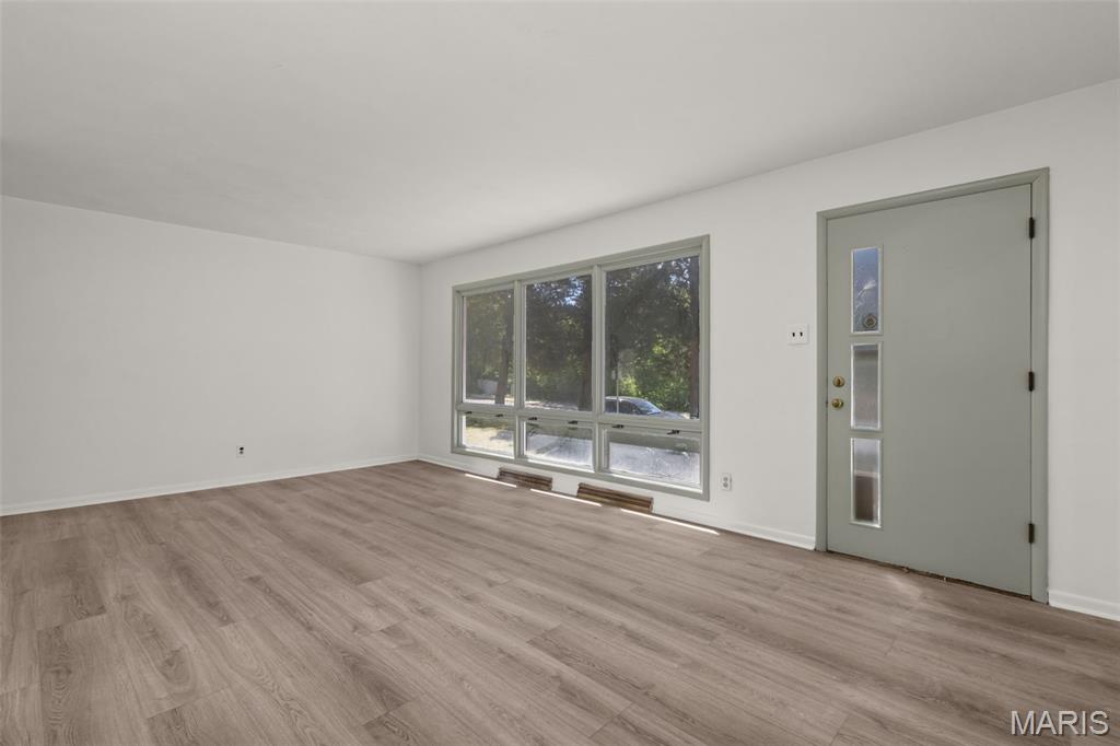 425 Powell Avenue