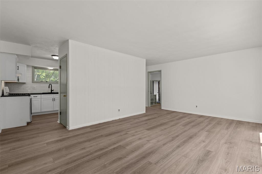 425 Powell Avenue