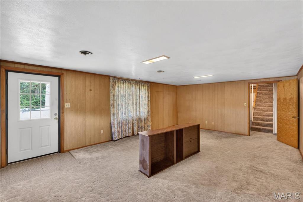 25 Oakes Drive