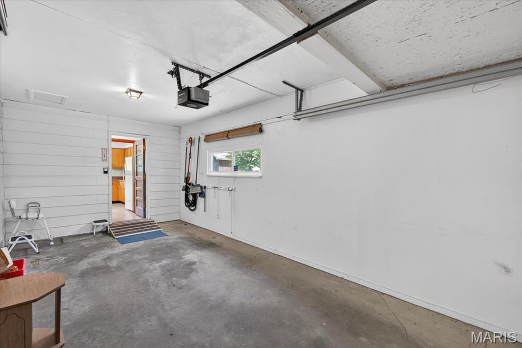 25 Oakes Drive