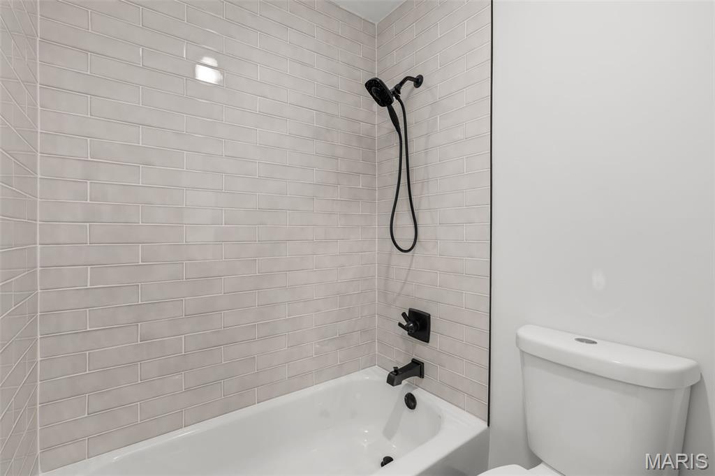 11228 Mosley Farm Court