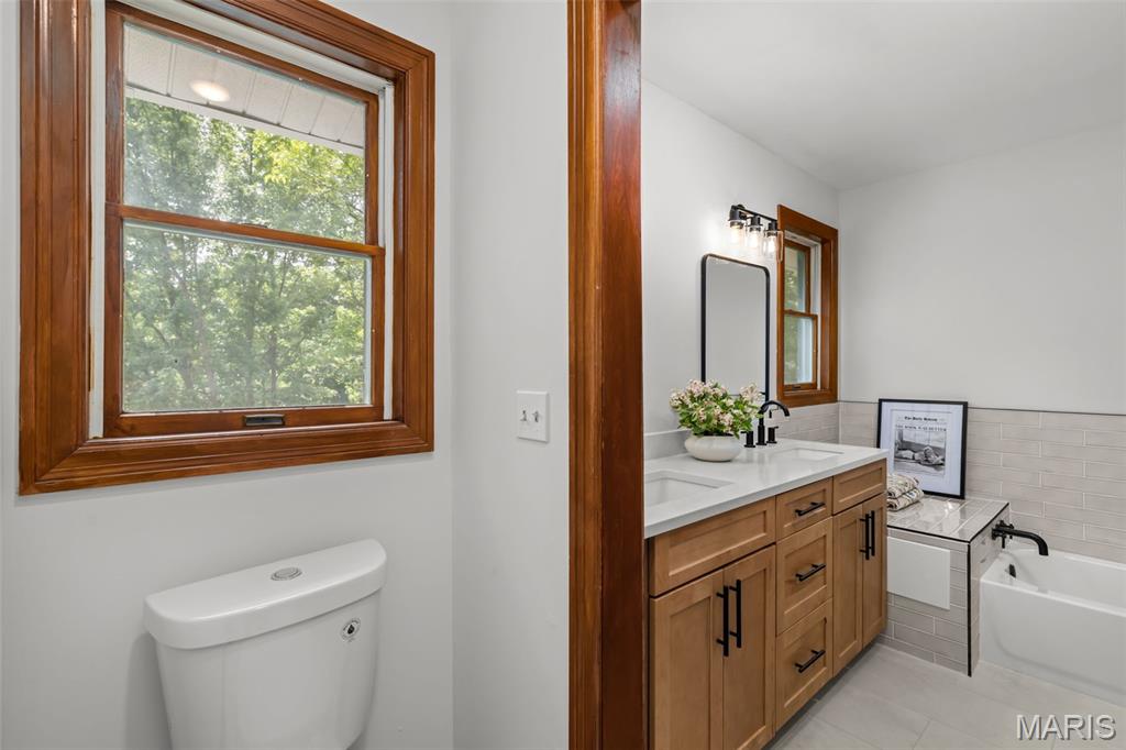 11228 Mosley Farm Court