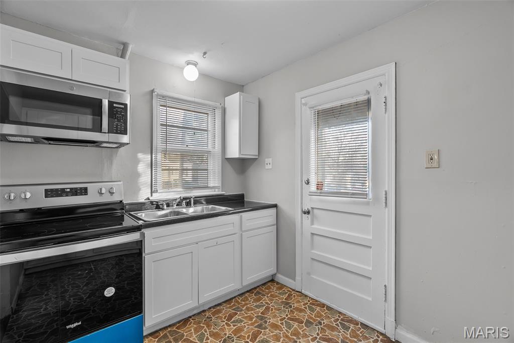 10175 Cloverdale Drive