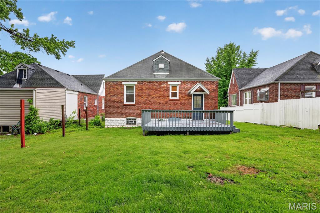 21 Robert Avenue