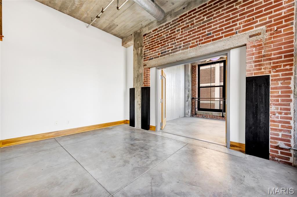 1601 Washington Avenue Unit: 310