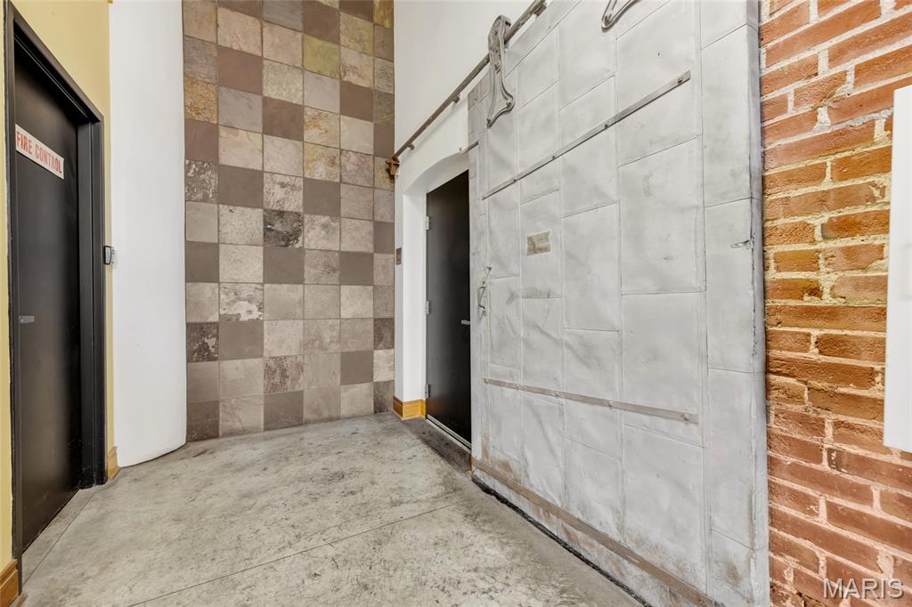 1601 Washington Avenue Unit: 310