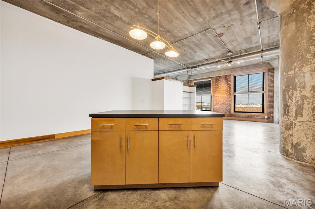 1601 Washington Avenue Unit: 310