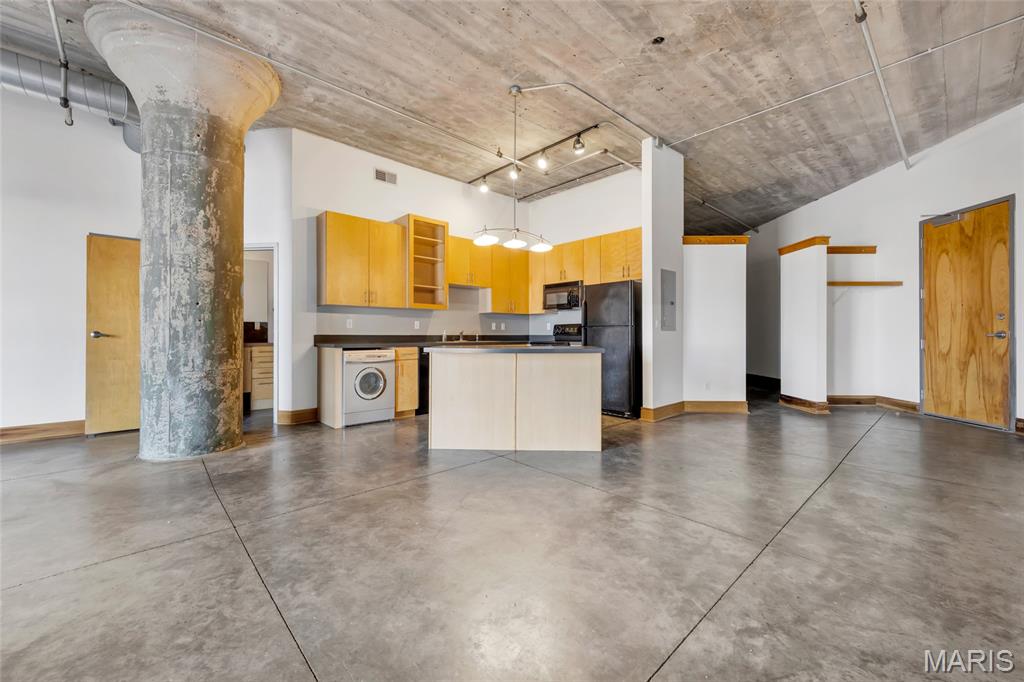 1601 Washington Avenue Unit: 310
