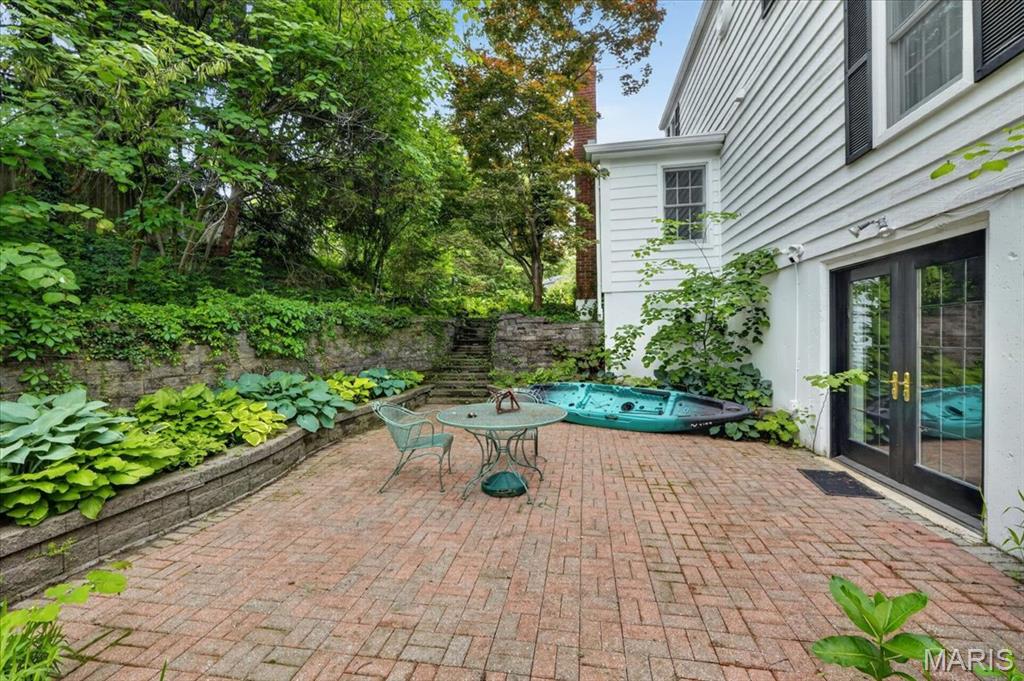 816 Bridlebrook Lane