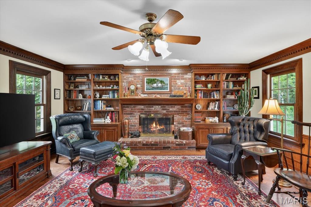 816 Bridlebrook Lane